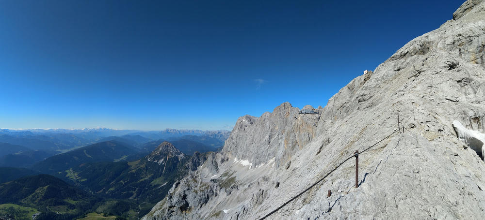 Looking at the south face of mount Dachstein